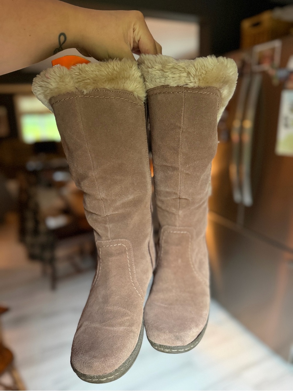 Naturalizer Women’s Winter/Fall Furry Boots - Picture 3 of 7